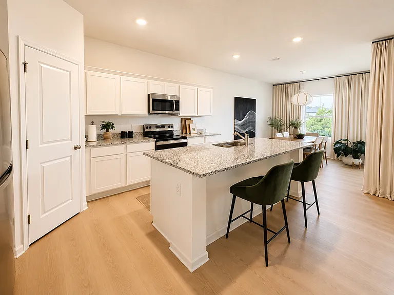 1332 Dalkeith Cv — Photo 8