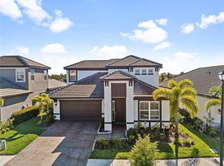 4829 Antrim Dr, Sarasota, FL 34240