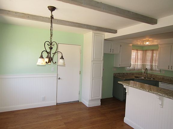5th image of 251 Aldebaran Ave