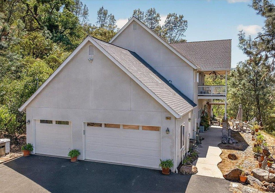 1st image of 28945 Bonneyview Rd