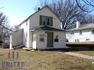 521 S 4th St, Moville, IA 51039