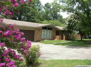 907 Logwood Rd SW, Hartselle, AL 35640