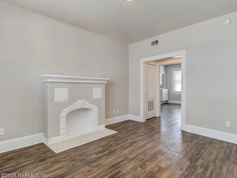 1009 Stockton St #8 — Photo 15