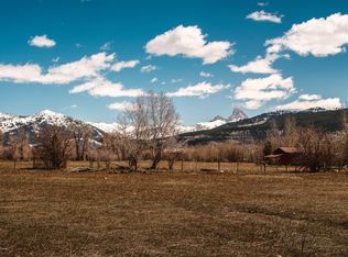 1946 Moran View Dr, Driggs, ID 83422