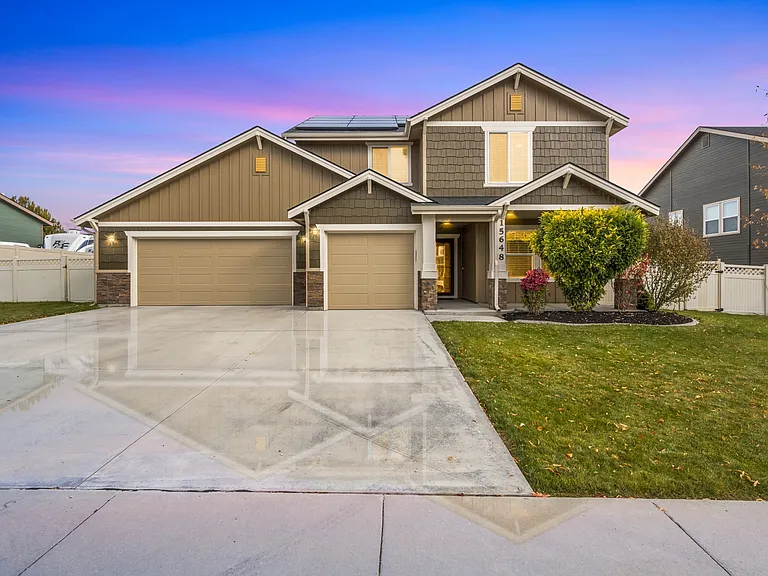 15648 Cumulus Way — Photo 1