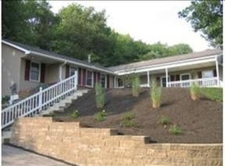 3372 N Hills Rd, Murrysville, PA 15668