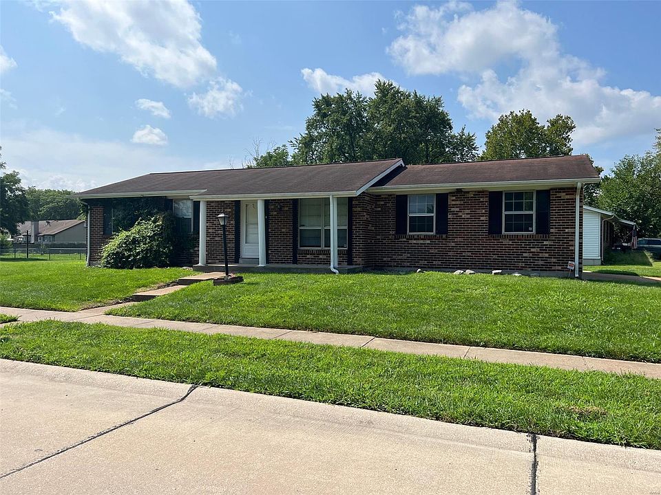 1st image of 836 Baltic Dr