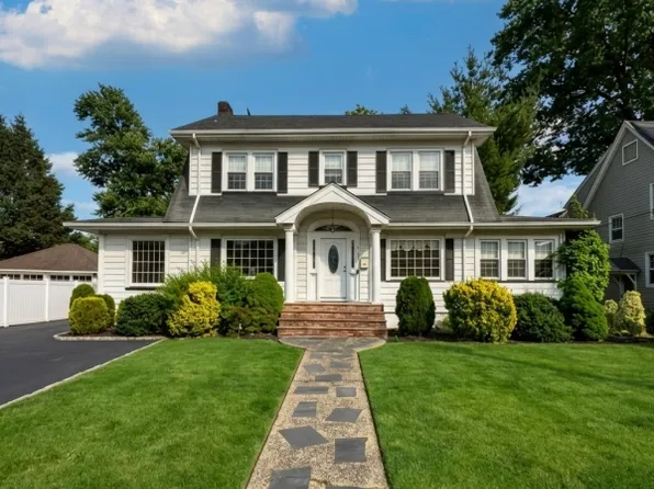 925 Bryant St, Rahway City, NJ 07065