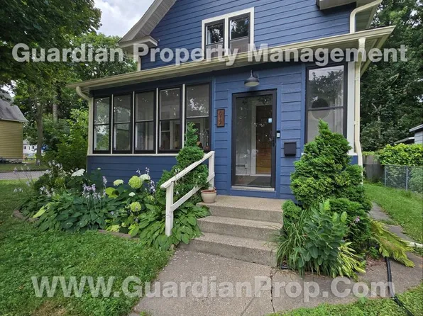 817 Stryker Ave, Saint Paul, MN 55107