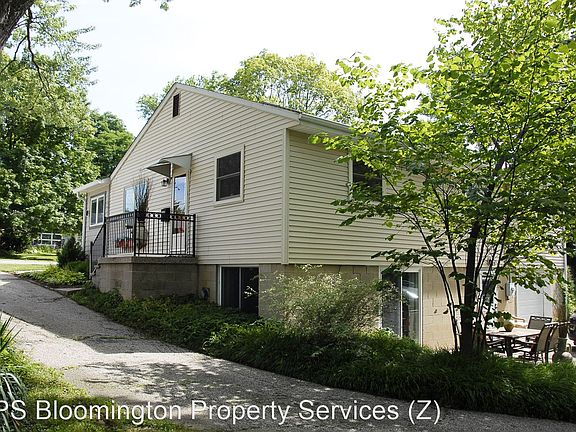 3rd image of 2408 E 7th St #3746409