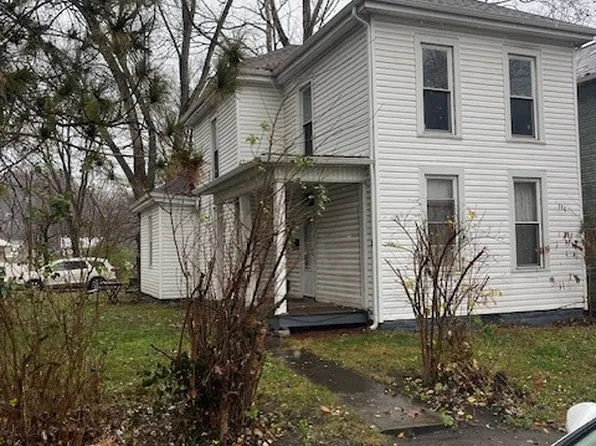 53 Osage St, Zanesville, OH 43701