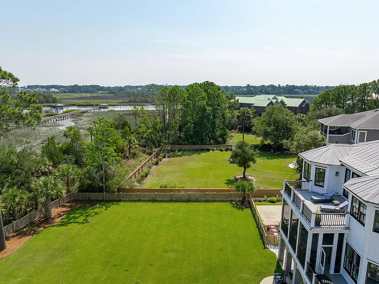 1212 Winding Creek Ct — Photo 3