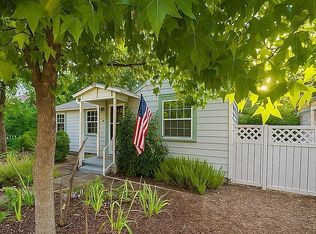 36 Taylor St, Weaverville, CA 96093