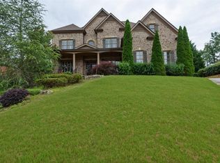 2933 Springbluff Ln, Buford, GA 30519