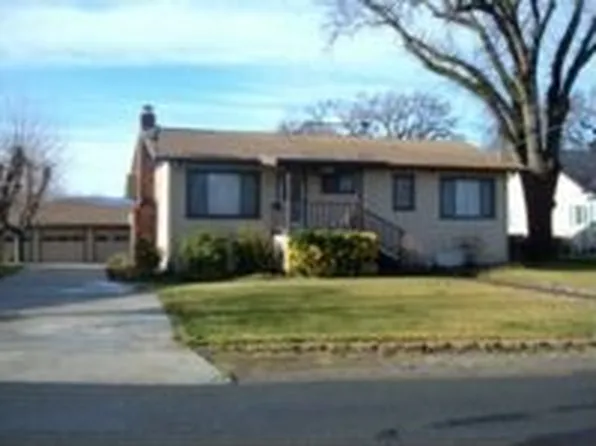 18791 Dove Ct, Hidden Valley Lake, CA 95467
