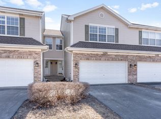 2494 Stoughton Cir, Aurora, IL