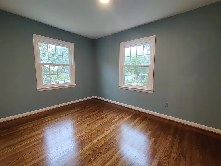 8005 Candlewood Dr — Photo 16