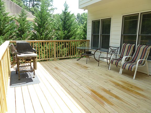 4th image of 1740 Manor Brook Way