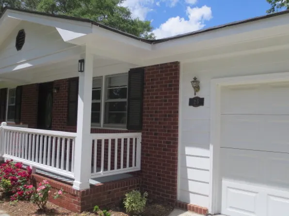 25 E North St, Angier, NC 27501