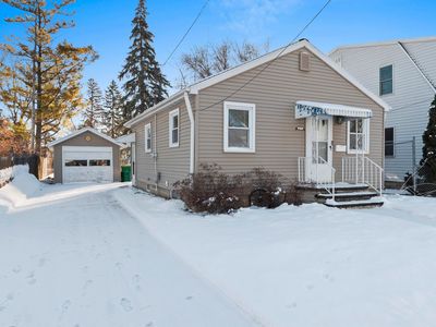 421 Abrams St, Green Bay, WI, 54302