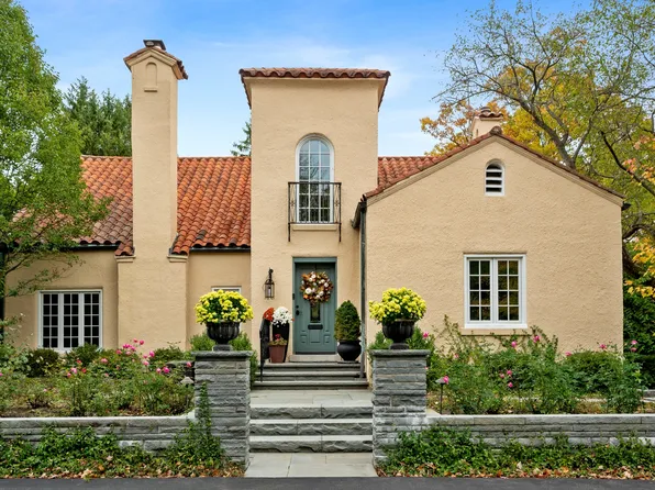 1001 Wildwood Ln, Highland Park, IL 60035