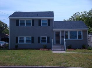 10 Briarwood Dr, Hampton, VA 23666