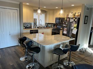 11711 Kenneth Ave #1, Huntley, IL
