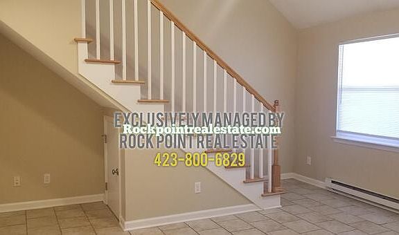 4th image of 4689 Cary Ln #4689