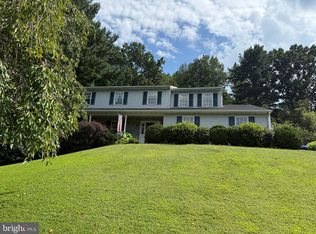 986 W Penn Grant Rd, Willow Street, PA 17584