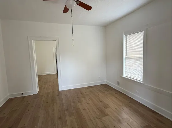 7405 Capitol St, Houston, TX 77011