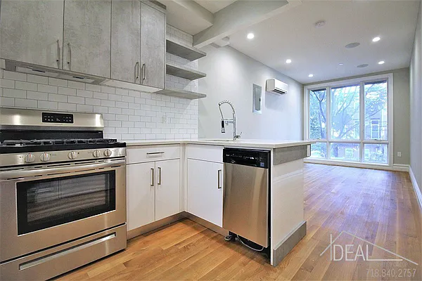 Rented by Ideal Properties Group | media 7