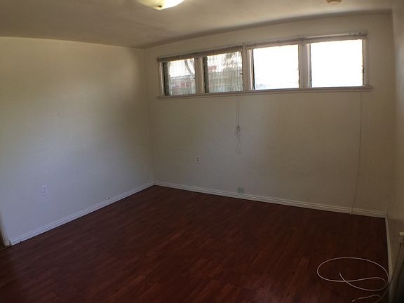 3rd image of 5409 Baldwin Ave