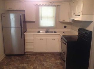 418 E Commercial St, Hartford City, IN 47348