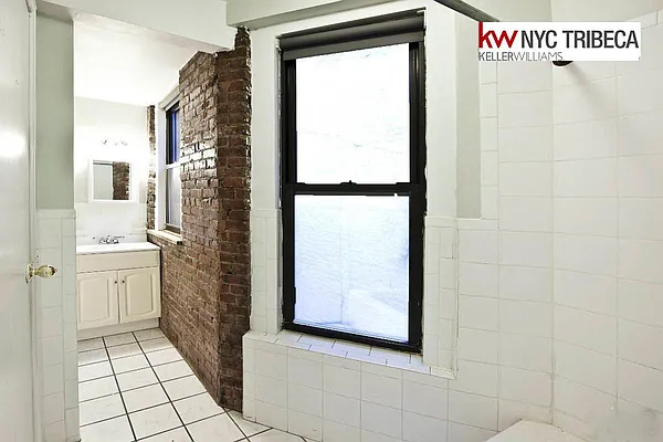 Rented by Keller Williams NYC | media 7