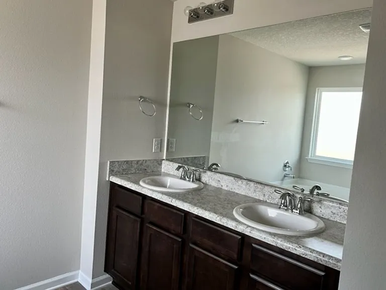 635 Earl Godwin Rd — Photo 7
