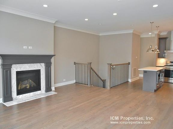 4th image of 874 W Lill Ave #1F