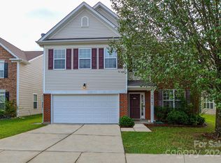 5010 Centerview Dr, Indian Trail, NC 28079