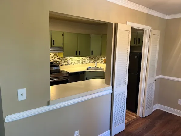 234 Crocker Dr APT E, Bel Air, MD 21014