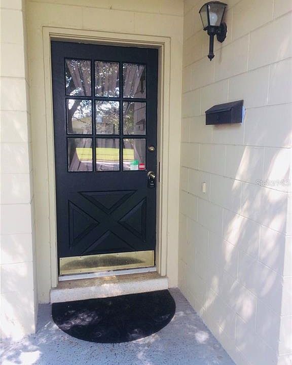 1st image of 2485 Forfarshire Dr