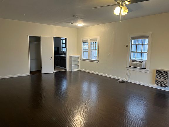 4th image of 418 N Ogden Dr #5