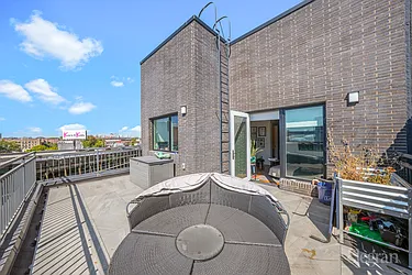 Rented by Elegran