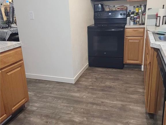 2nd image of 316 S Olive St