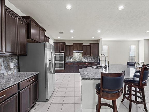 5th image of 4103 Sherry Mist Ln