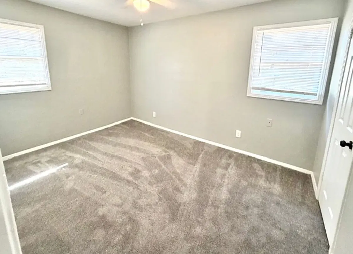 3203 Aden Street — Photo 4