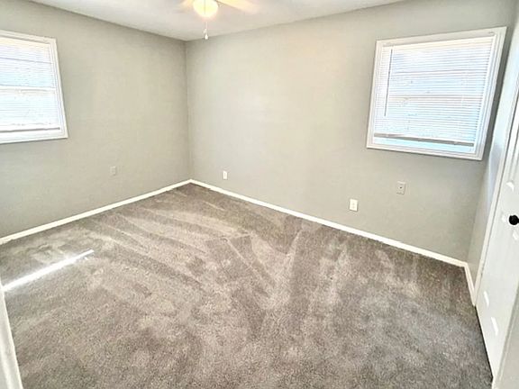 4th image of 3203 Aden St