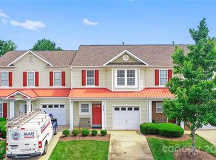 3068 Priory Ridge Dr, Fort Mill, SC 29715