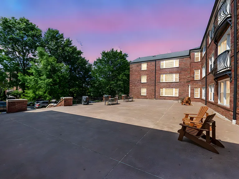 7517 Oxford Dr #3 — Photo 15