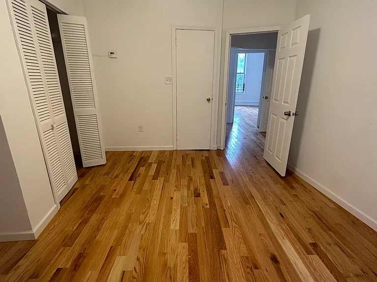 190 Clinton Ave #2 — Photo 10