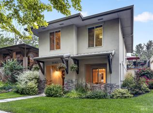 5683 W Hidden Springs Dr, Boise, ID 83714