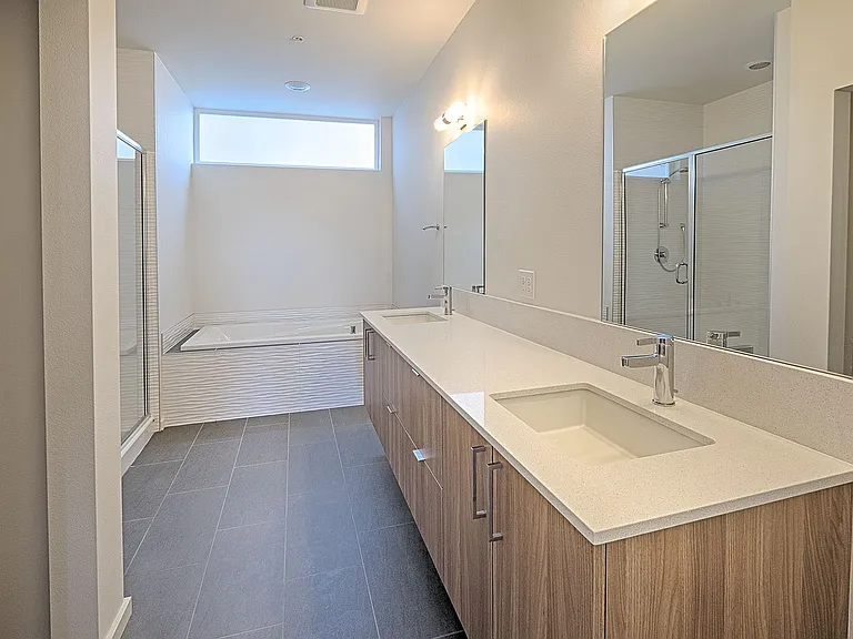 8025 15th Ave NW — Photo 11